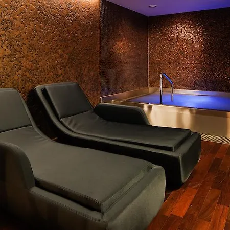Miura Hotel 4*