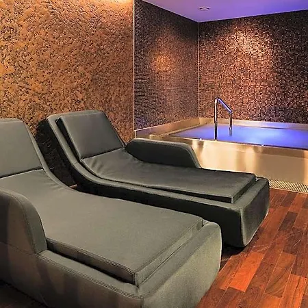 Otel Miura Art Hotel 4*